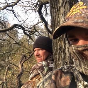 Meet your Posher, Hunter